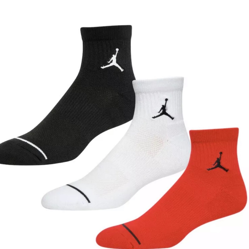 NIKE AIR JORDAN JUMPMAN CREW SOCKS -